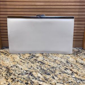 Gruppo Italiano a cream & teal clutch Guc 10” x 6”